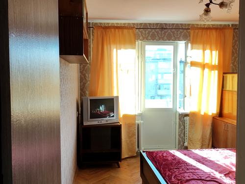 квартира по адресу Героїв Космосу ул., 7
