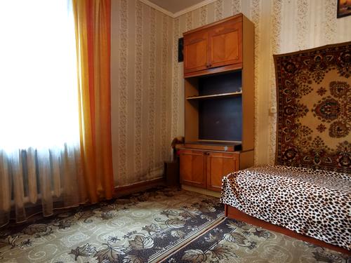 дом по адресу Задорожна ул., 12
