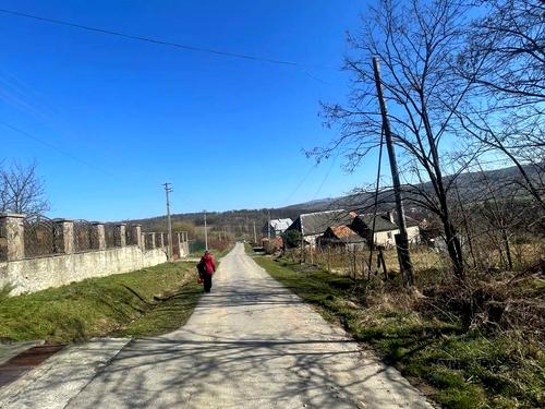 участок по адресу Польова