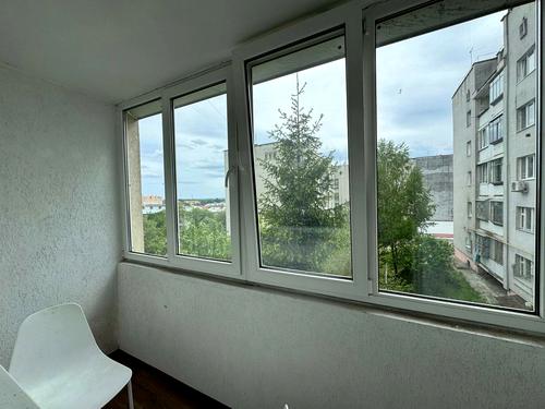 квартира за адресою Івасюка вул., 21