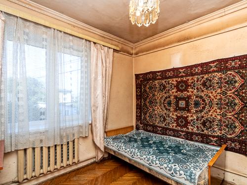 квартира за адресою Тичини вул., 63