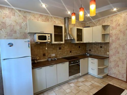 квартира за адресою Миколи Бажана просп., 10