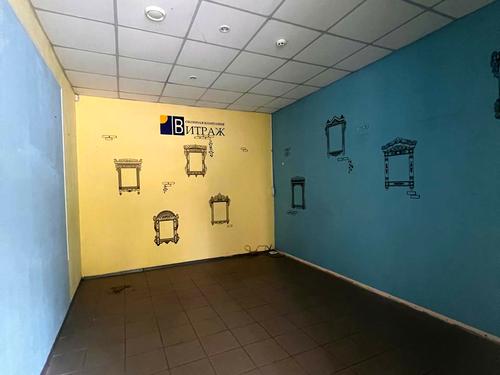 комерційна за адресою Смілянська вул., 103