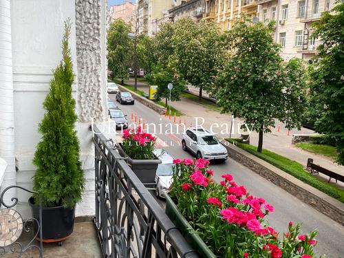 квартира за адресою Антоновича вул. (Горького), 20