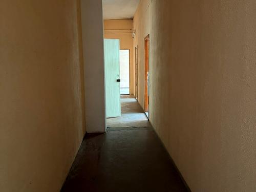комерційна за адресою Незалежності просп. (Карла Маркса), 9а