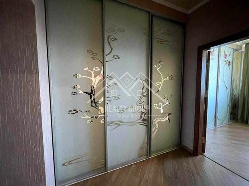 квартира за адресою Сучасна вул., 8
