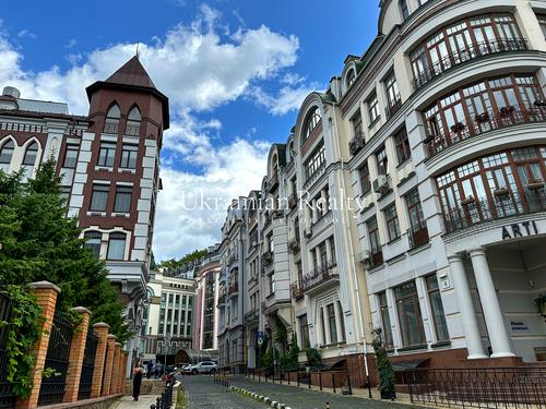 квартира по адресу Воздвиженская ул., 50