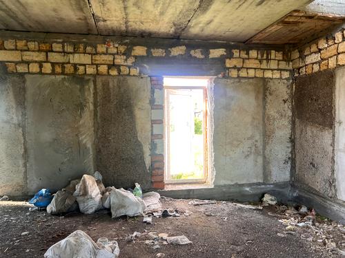 дом по адресу с. Зориново, Центральна, 15