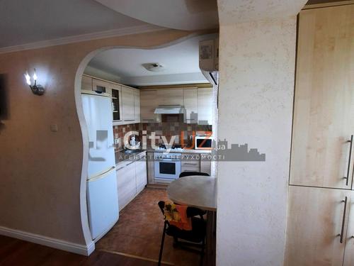 квартира за адресою Закарпатська вул., 22