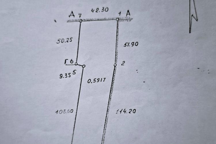 1837274108782319