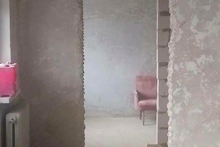 1837239819417884